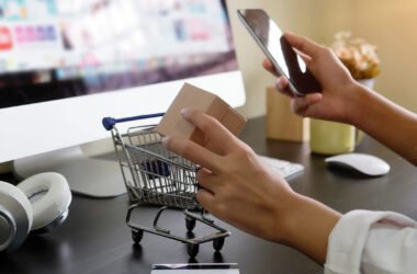Bazaarvoice Publishes Holiday Shopping 2025 Report